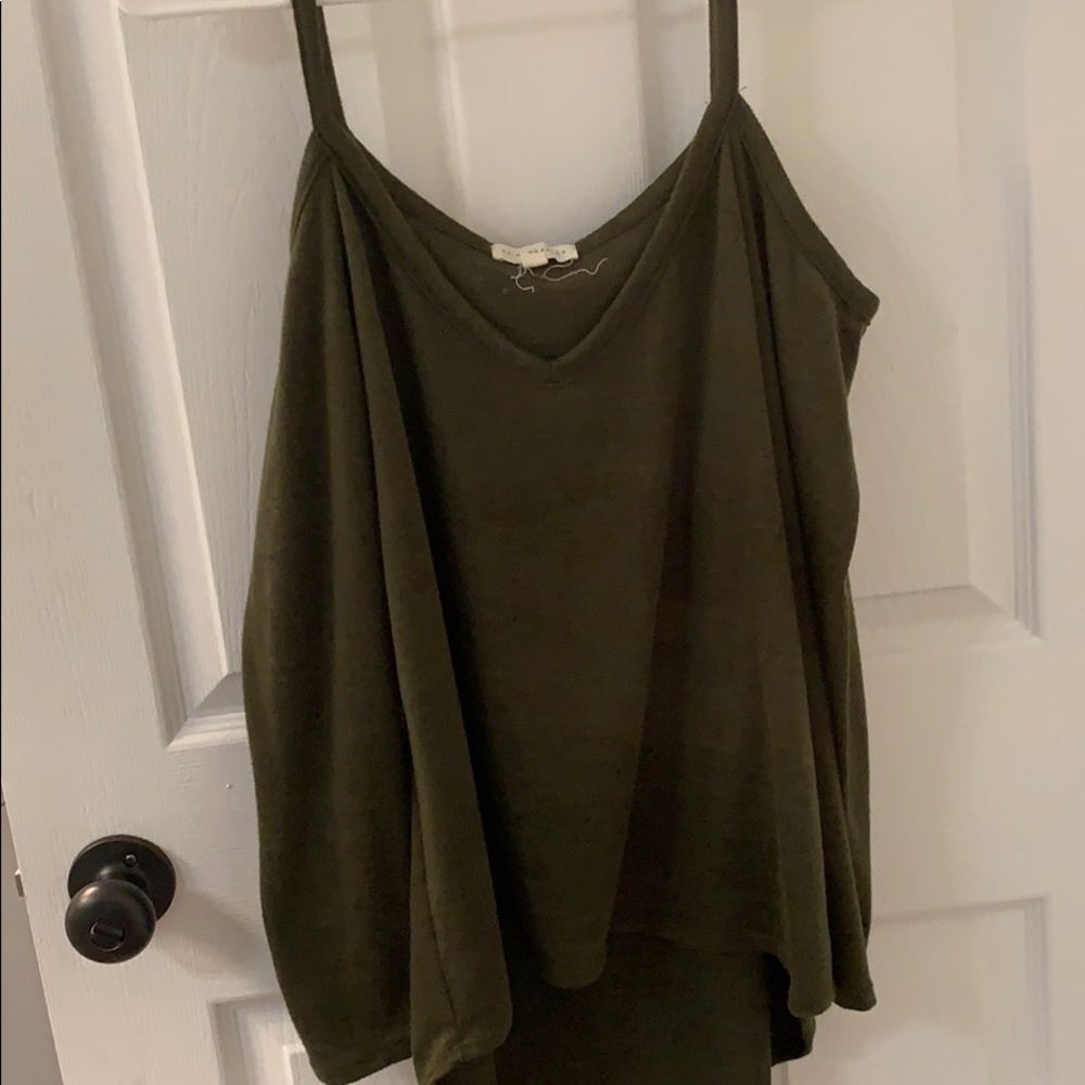 cut off shoulder sweater